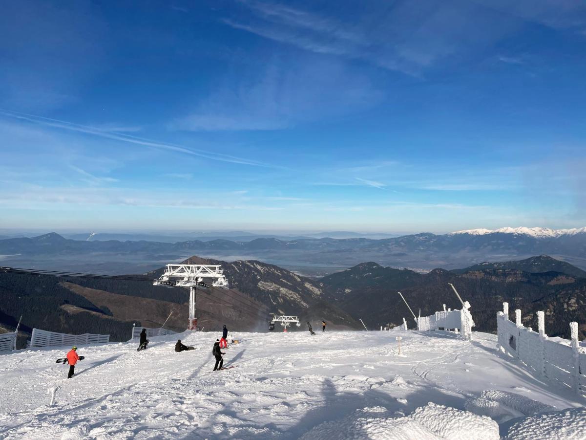 Holiday Raj Bešeňová Esterno foto
