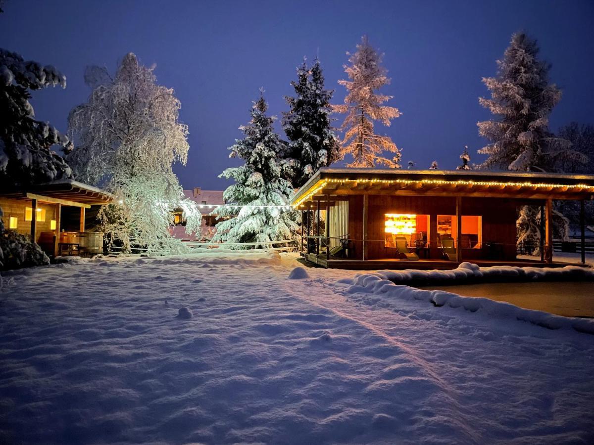 Holiday Raj Bešeňová Esterno foto